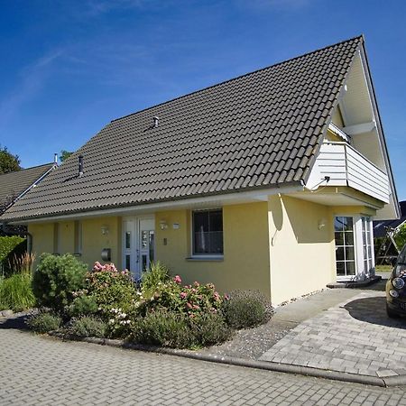 Nah Am Meer, Ruhige Lage, Gratis Nutzung Vom Ahoi Erlebnisbad Und Sauna In Sellin - Haus Inselblick Fewo 02 Goehren  Exteriör bild
