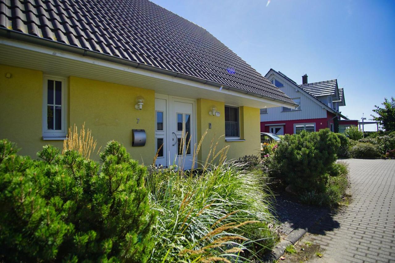 Nah Am Meer, Ruhige Lage, Gratis Nutzung Vom Ahoi Erlebnisbad Und Sauna In Sellin - Haus Inselblick Fewo 02 Goehren  Exteriör bild